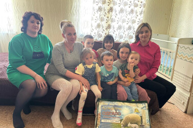 Чем больше семья, тем больше счастья: 11 детей семьи Никифоровых