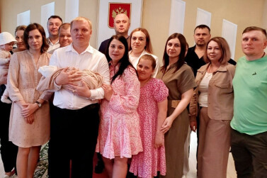 В Каменском районе Алтайского края родился сотый малыш
