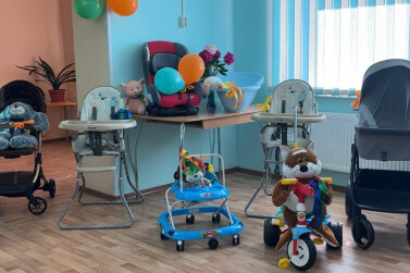 В Энгельсе открылся новый пункт проката предметов для ухода за детьми