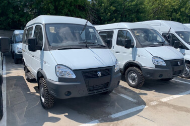 В Год семьи в Саратовской области 43 многодетных семьи получат автомобили