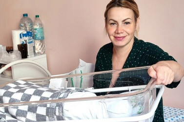 Жительница Ивановского района стала мамой в шестой раз