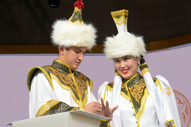 В Год семьи у поженившейся на выставке «Россия» пары из Калмыкии родился первенец