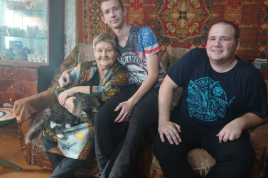 День бабушек и дедушек: в социозащитных учреждениях Саратовской области поздравляют самых любящих и заботливых