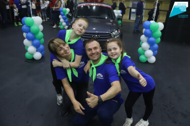 Семья из Комсомольска-на-Амуре выиграла автомобиль на фестивале 