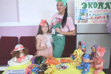 Большереченцы устроили «Ярмарку семейных традиций»