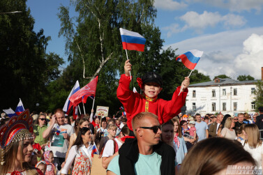 В Вологде состоялся семейный фестиваль «Дружная семья – сильная Россия» 