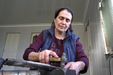 Неженская профессия настоящей кавказской женщины