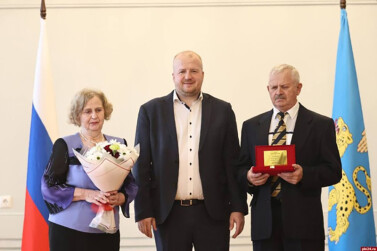 33 псковские семьи получили медали за «50 лет совместной жизни»