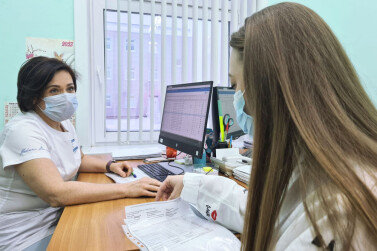 На Ямале продлен срок действия сертификата молодоженов