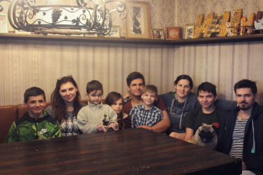 Когда семья — десять «Я»!