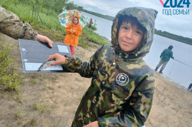 В Лангепасе провели городской фестиваль «Семейная рыбалка»