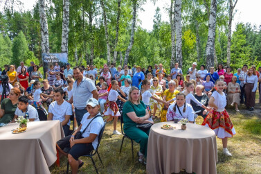 Праздник в березовой роще