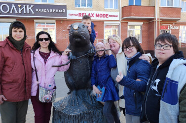 За клубникой и валенками