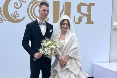 Оренбуржцы поженились на первом Всероссийском свадебном фестивале