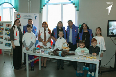 4 сыночка и 3 дочки 