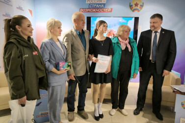 Дети из Луганска признались в любви своим семьям