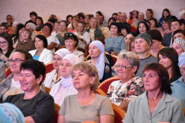 Центр семьи и демографии Академии наук Республики Татарстан проводит серию просветительских лекций о семье
