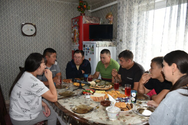 «Отец наказал не отрываться от своих корней»