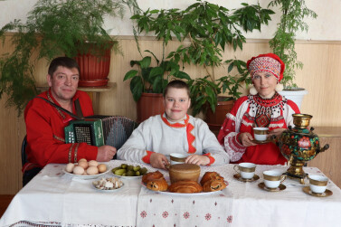 Одна на всех любовь — друг к другу, к музыке, к деревне