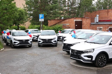 Власти Свердловской области обновят автопарк региональных учреждений соцзащиты