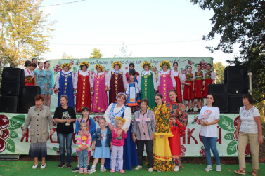 III фестиваль народного творчества «Ягода с кислинкой»