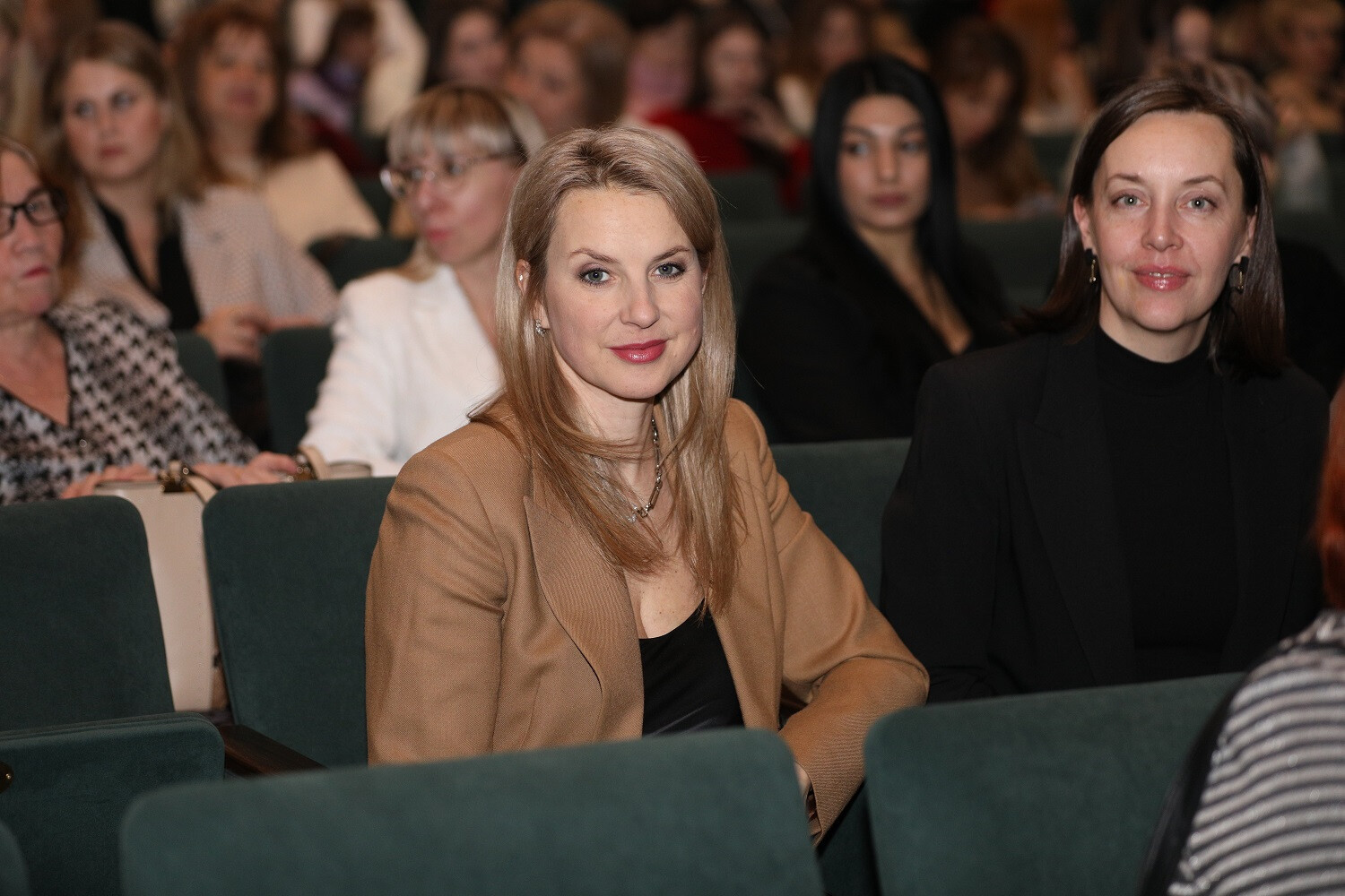 Премьера документального фильма «Мамы и дети» прошла в Липецке