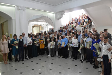 35 рязанских семей получили региональные награды