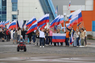 В Хакасии велопробегом отметили День флага