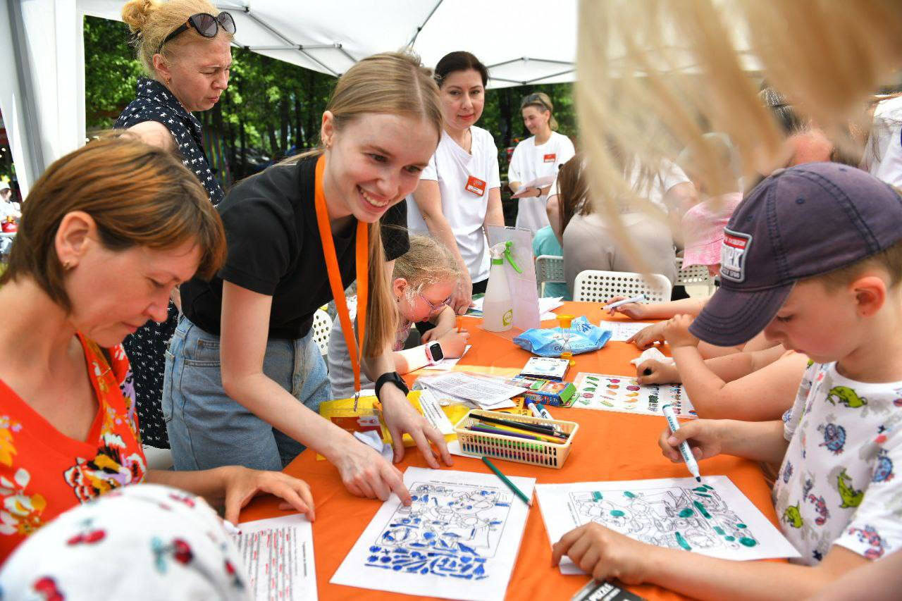 В Ярославле прошёл фестиваль «Бодрый жираф»