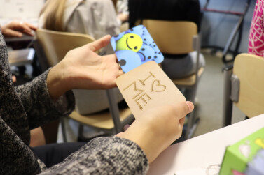 Счастливые семьи изучают азбуку