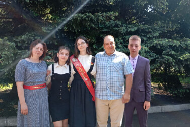 Семья Алексея Ревкова и Анны Кузнецовой пример для жителей Хотьково