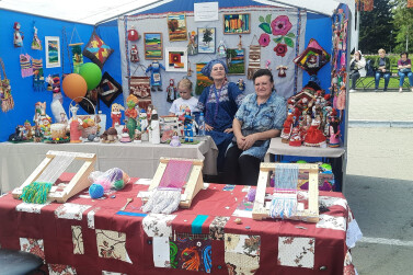 Всей семьей на сцену