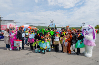 Семья Пастуховых с коляской «Чудо остров» стала победителем городского смотра-конкурса «Карапуз-2024» 