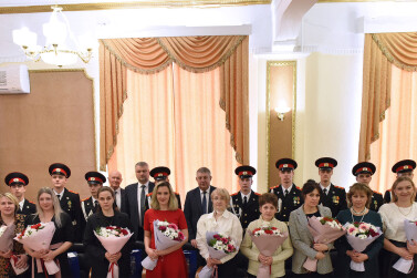 В Брянской области жен и матерей участников СВО поздравили с 8 Марта