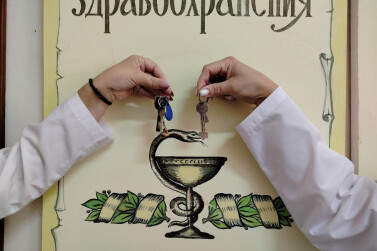 Две семьи сердобских врачей получили ключи от квартир