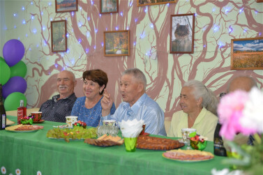 Полвека вместе: в селе Мильково поздравили супругов, которые вместе 50 лет