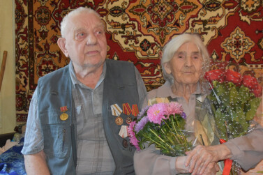 Супруги Титовы из Спас-Клепиков отметили 70-ю годовщину свадьбы