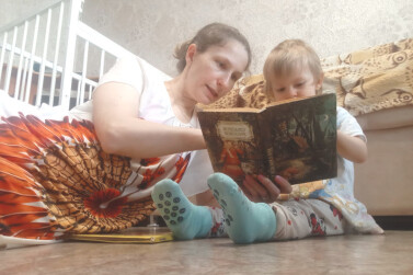 В Год семьи Омский комплексный центр «Рябинушка» присоединился к просветительскому проекту «Библиосумерки»