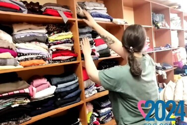 В Калтане стартовала благотворительная акция по сбору вещей 