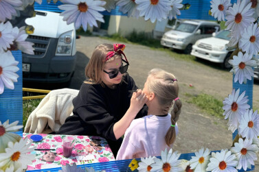 В Петропавловске-Камчатском на детской площадке микрорайона «Завойко» прошли «Большие семейные выходные»